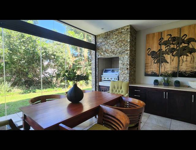 4 BEDROOM HOUSE FOR SALE IN ZIMBALI ESTATE